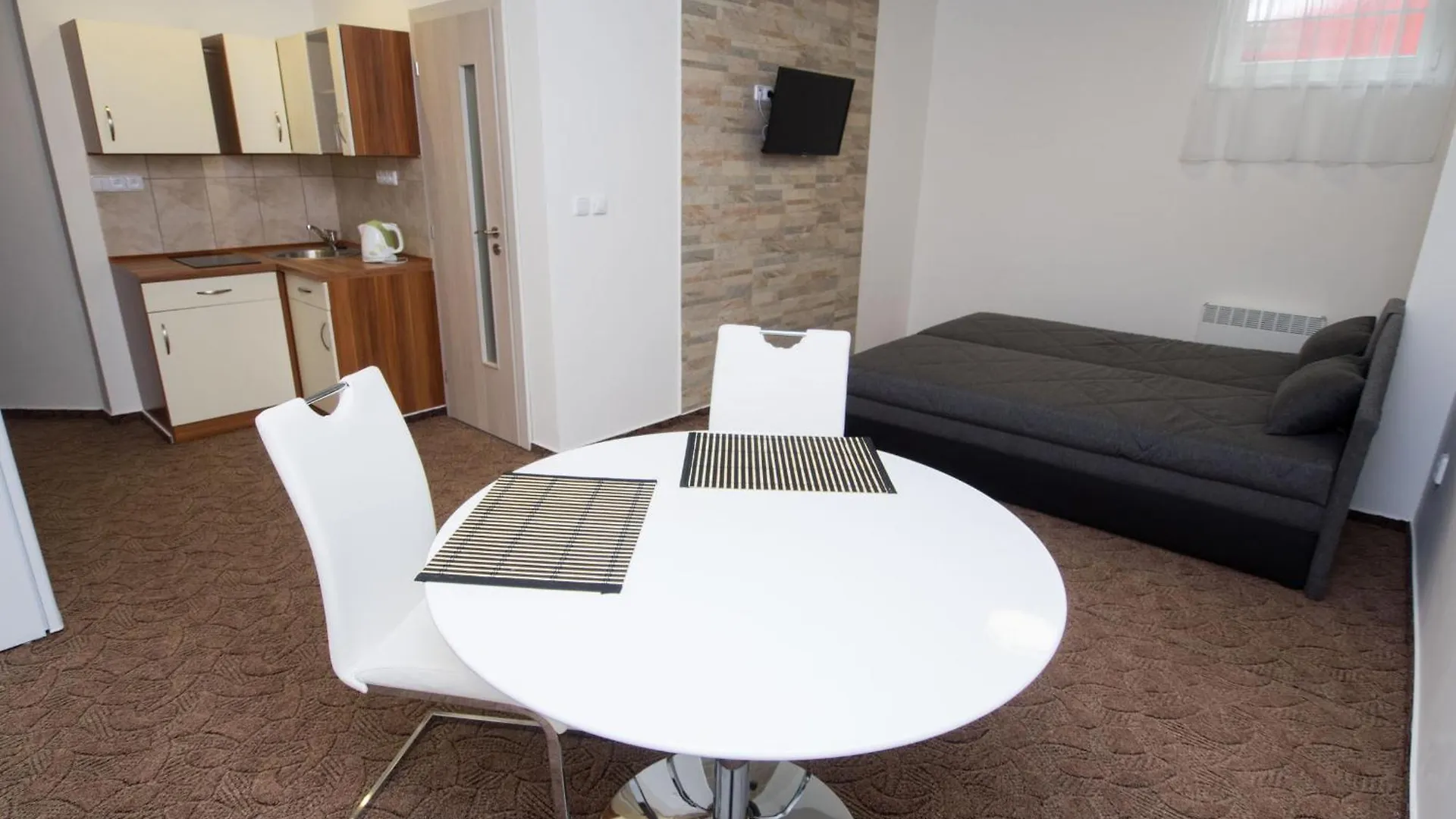 Apartmany Anna Nicole 0*, Карловы Вары